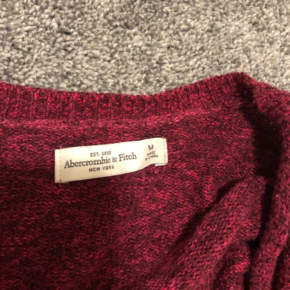 Red cardigan - Picture 2 of 5